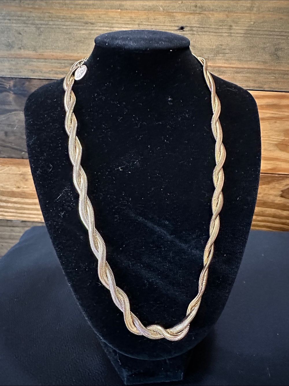 Plunder Gold Twisted Rope Necklace